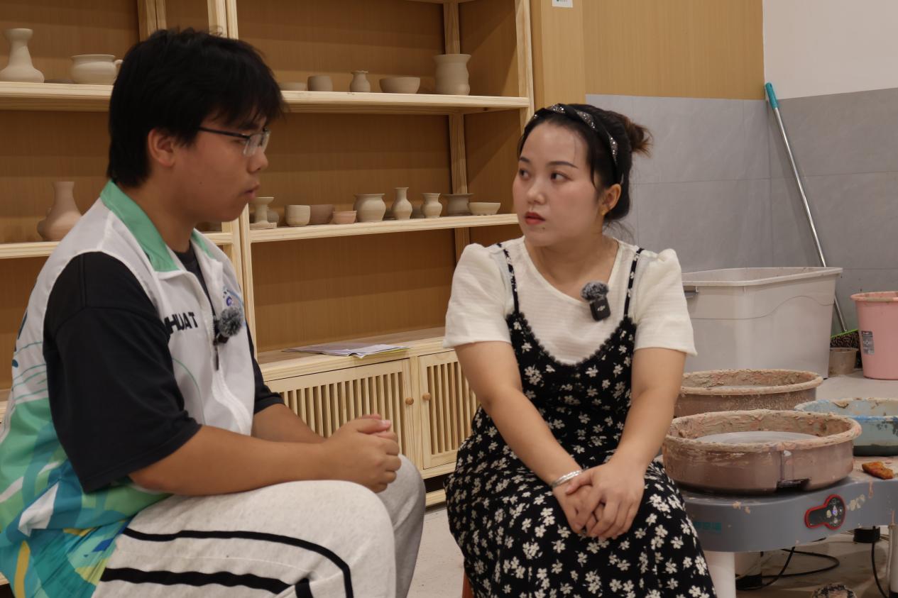 ᣬ͸@